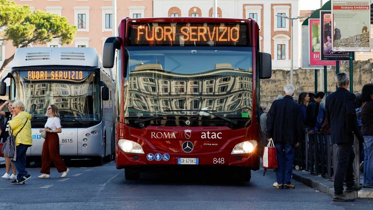 Venerdì 8 novembre 2024 sciopero di 24 ore del trasporto pubblico